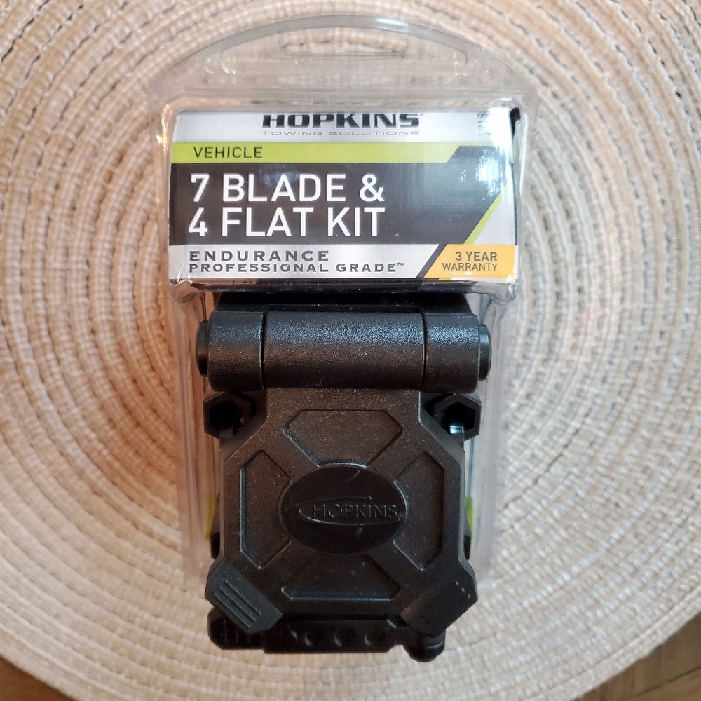 Hopkins 47180 Endurance Multi-Tow 4 Flat to 7 RV Blade and 4 Flat Wiring Kit